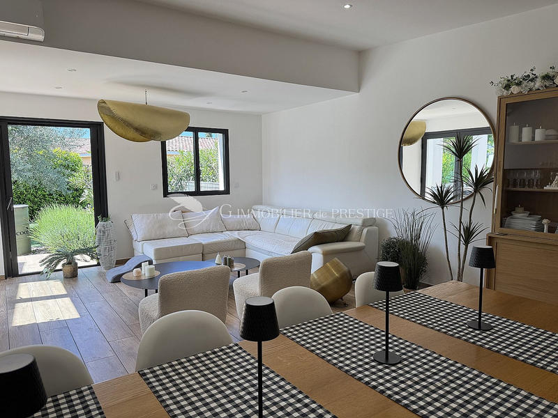 Maison - 130 m² - 5 pièces