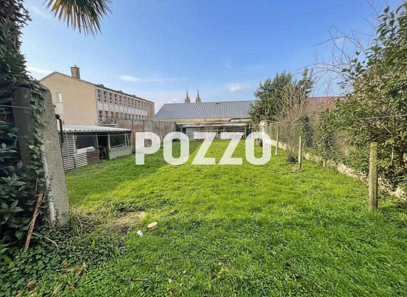 Maison - 110 m² - 4 pièces