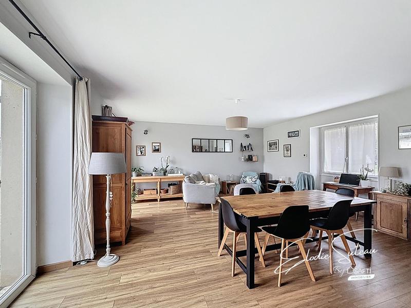 Maison - 110 m² - 7 pièces