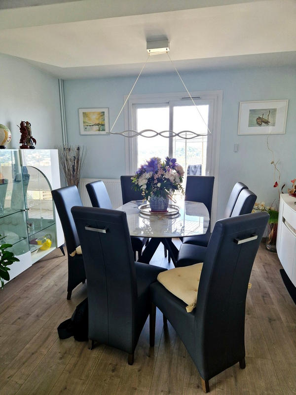 Appartement - 105 m² - 5 pièces