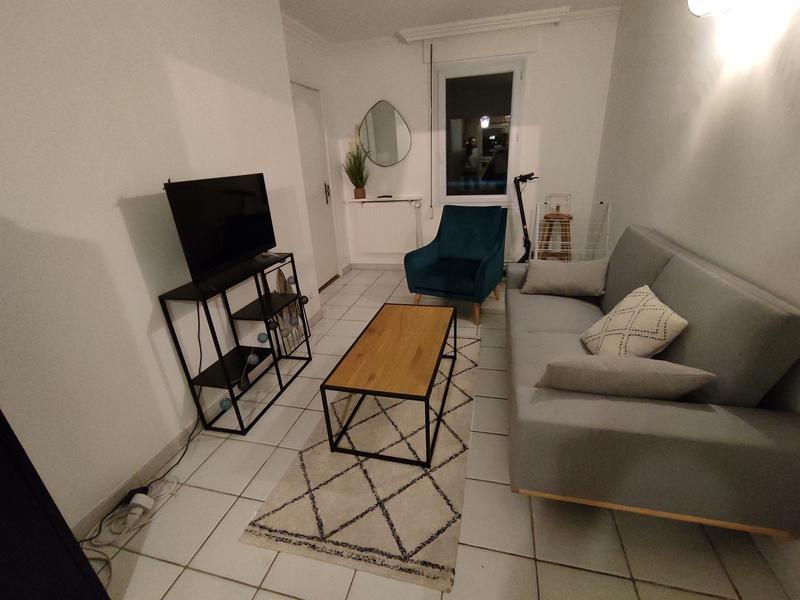 Appartement - 95 m² - 6 pièces