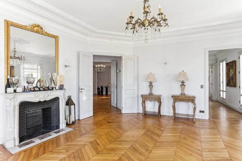 Duplex - 310 m² - 8 pièces