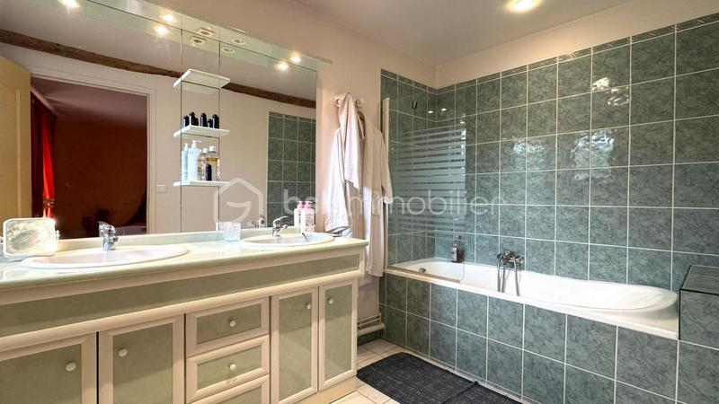 Maison de ville - 210 m² - 7 pièces