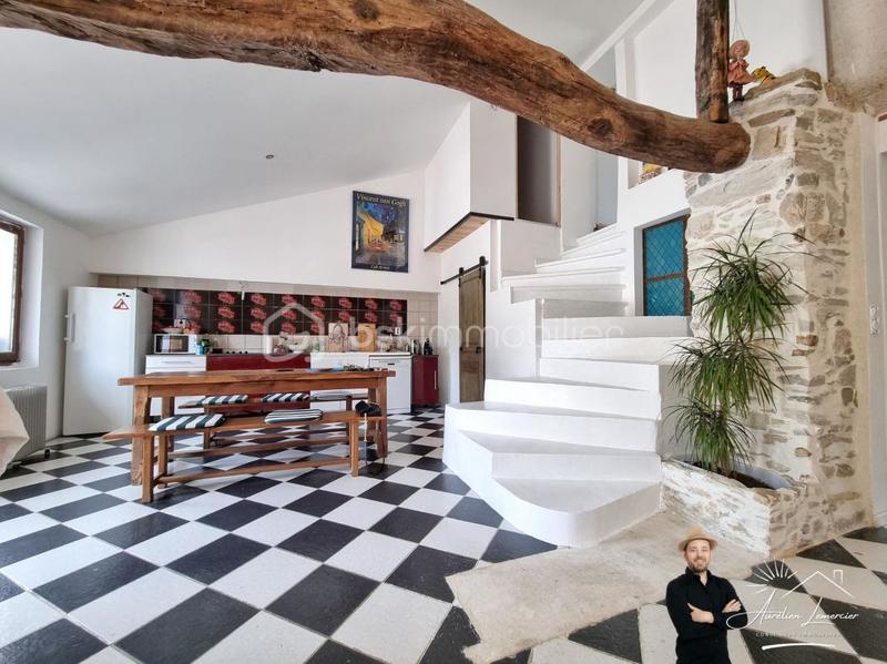 Maison - 135 m² - 4 pièces