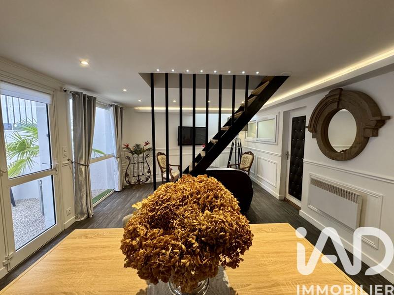 Maison de ville - 84 m² - 6 pièces