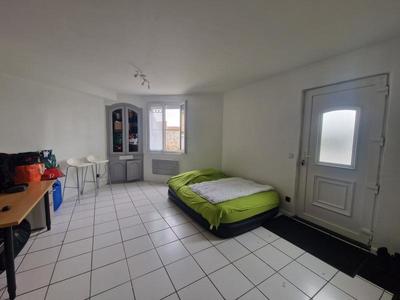 Immeuble - 217 m² - 10 pièces
