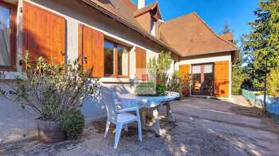 Maison - 183 m² - 5 pièces