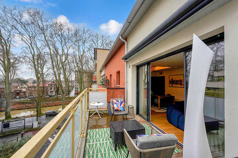 Appartement - 93 m² - 4 pièces