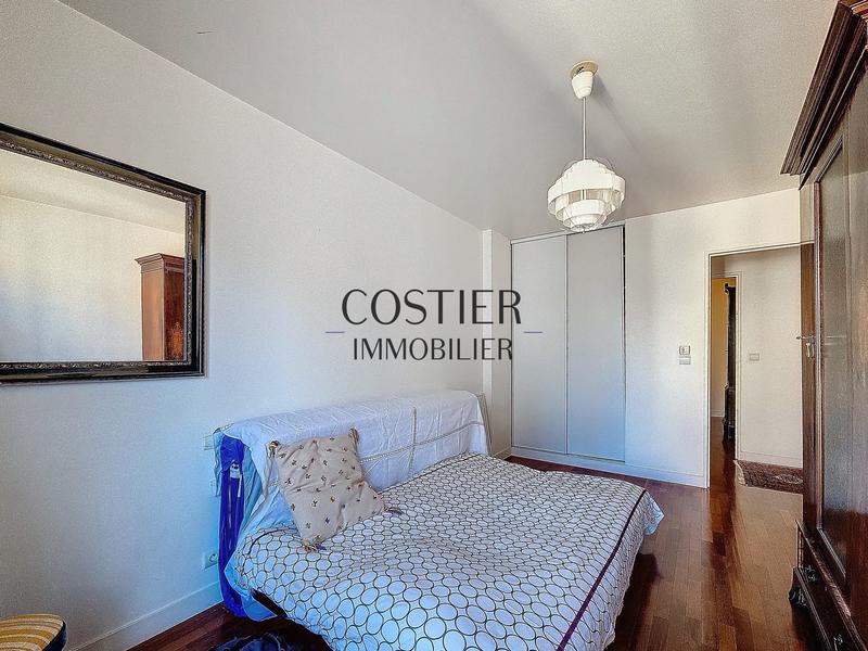 Appartement - 108 m² - 5 pièces