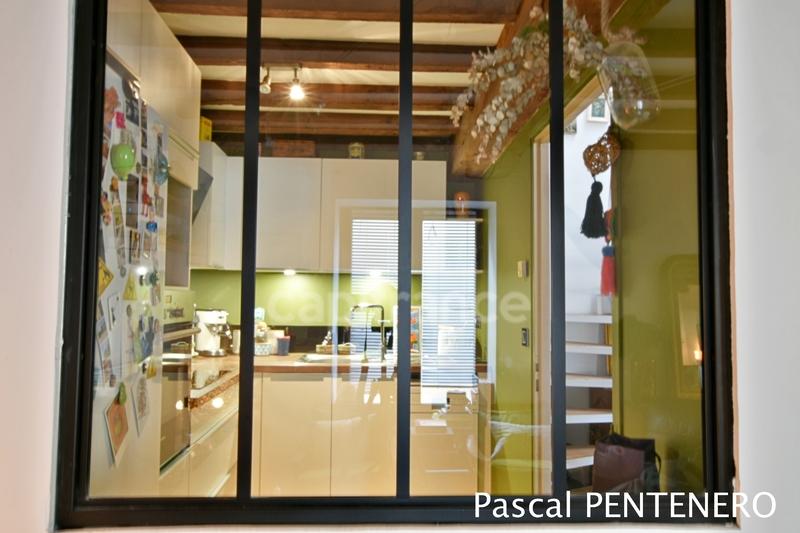 Appartement ancien - 63 m² - 3 pièces