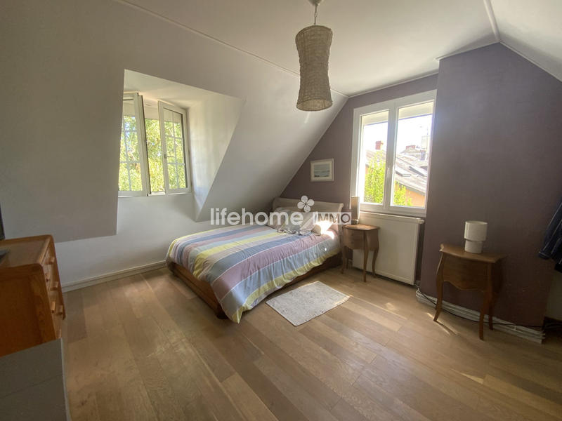 Maison - 160 m² - 6 pièces