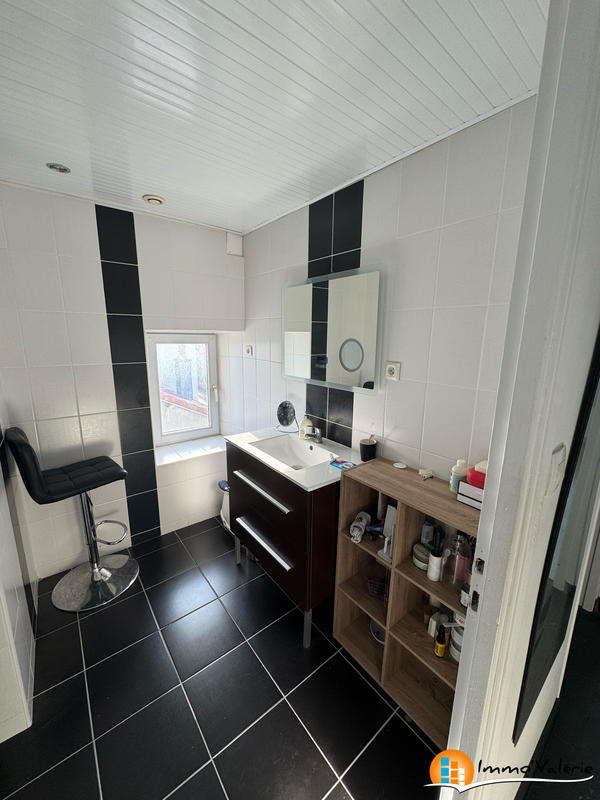 Appartement - 52 m² - 4 pièces