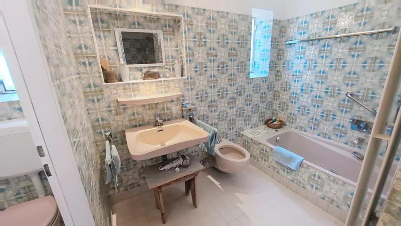 Maison - 206 m² - 9 pièces