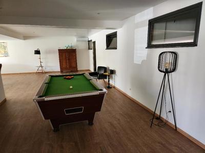 Loft - 180 m² - 4 pièces