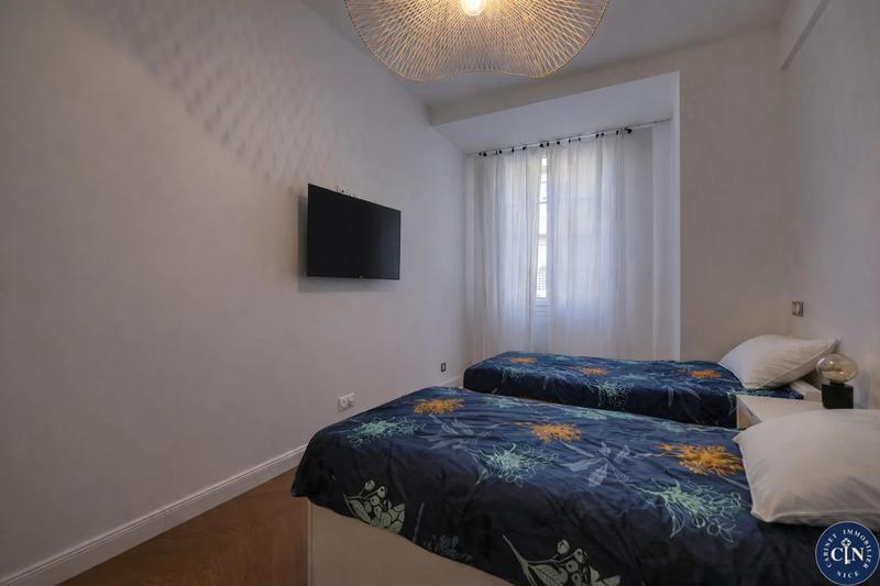 Appartement - 77 m² - 3 pièces