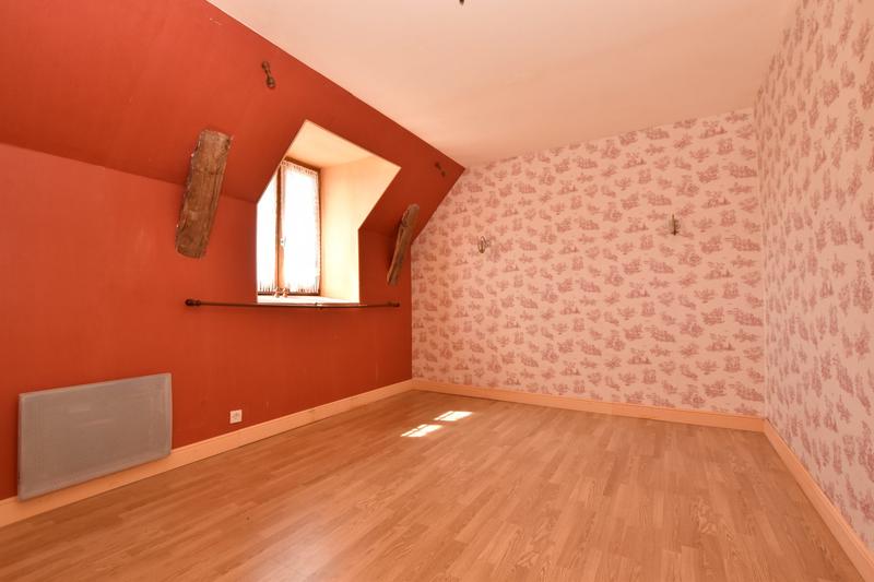 Maison traditionnelle - 238 m² - 10 pièces