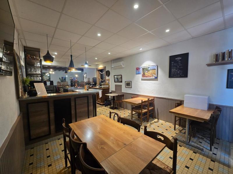 Local commercial - 400 m² - 4 pièces