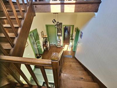 Maison - 265 m² - 8 pièces