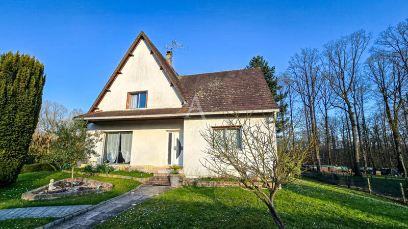 Maison - 185 m² - 8 pièces