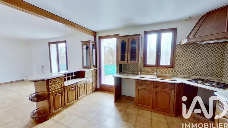 Maison - 145 m² - 6 pièces