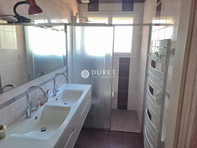 Maison - 90 m² - 3 pièces