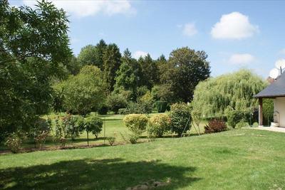 Maison - 290 m² - 6 pièces