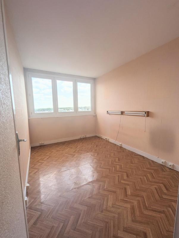 Appartement - 70 m² - 4 pièces