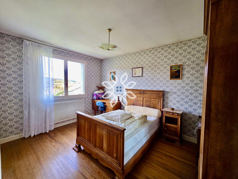 Maison - 91 m² - 5 pièces