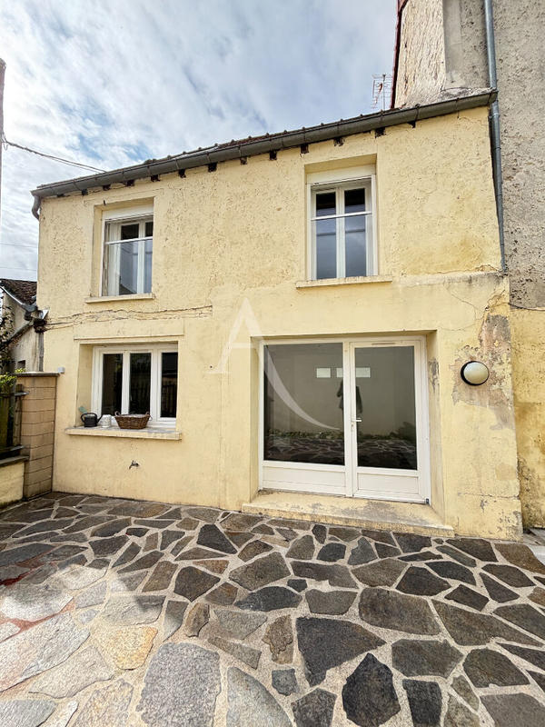 Maison - 53 m² - 23 pièces