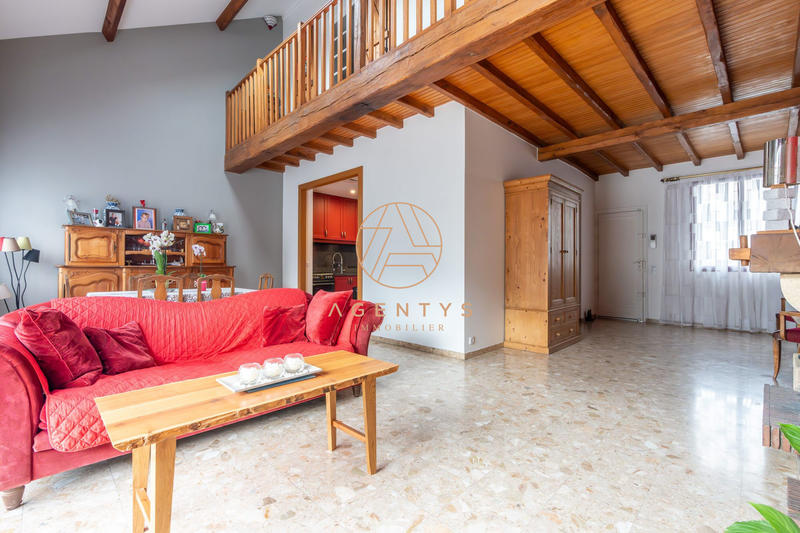 Maison - 118 m² - 5 pièces