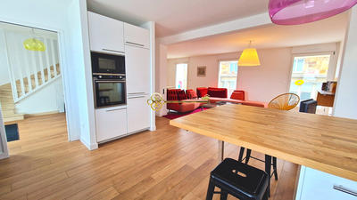 Appartement - 174 m² - 6 pièces