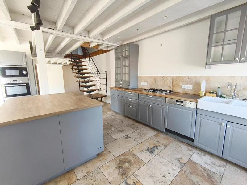 Maison - 168 m² - 6 pièces