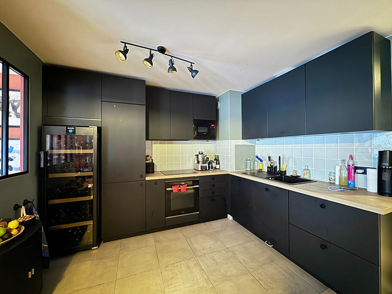 Appartement - 94 m² - 4 pièces