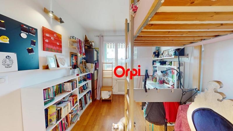 Appartement - 75 m² - 4 pièces