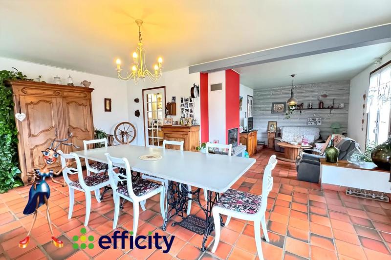 Villa - 170 m² - 8 pièces