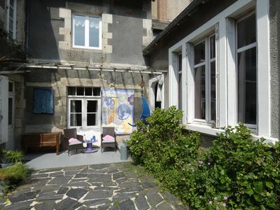 Maison - 284 m² - 11 pièces
