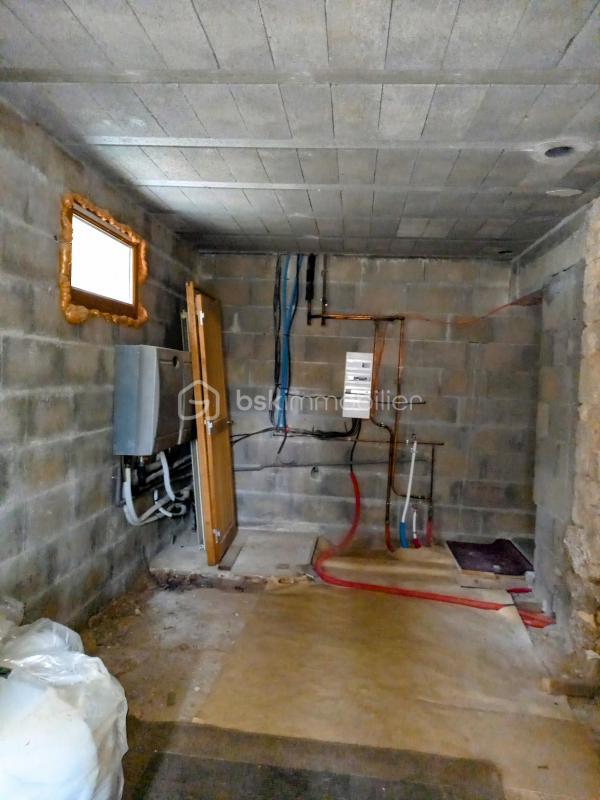 Maison de village - 274 m² - 8 pièces