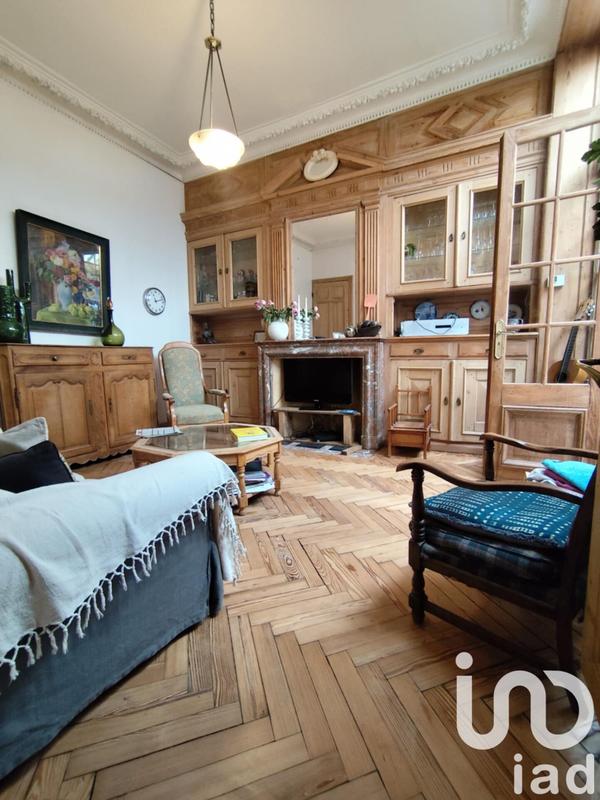 Maison de ville - 268 m² - 8 pièces