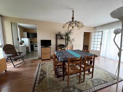 Appartement - 72 m² - 4 pièces