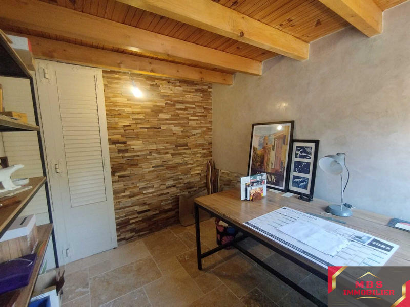 Maison - 98 m² - 3 pièces