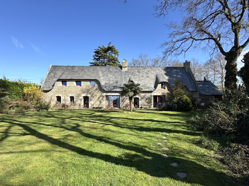 Maison - 170 m² - 7 pièces