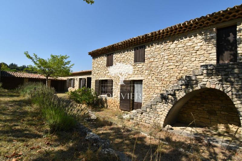 Propriété - 174 m² - 6 pièces