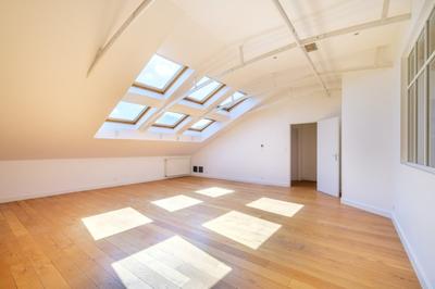 Appartement - 167 m² - 6 pièces