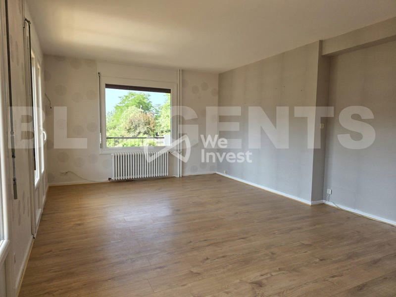 Appartement - 96 m² - 5 pièces