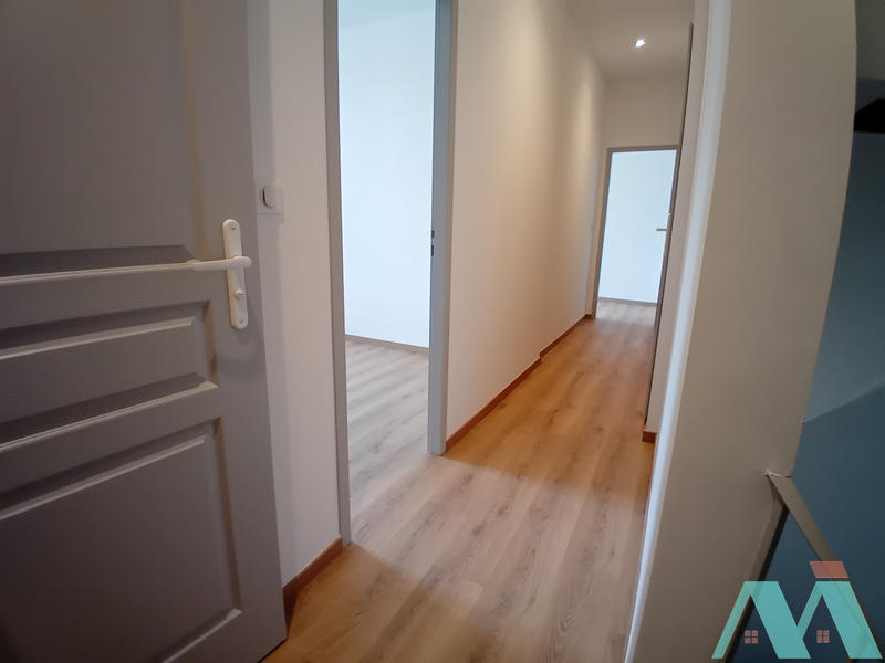 Appartement - 98 m² - 3 pièces