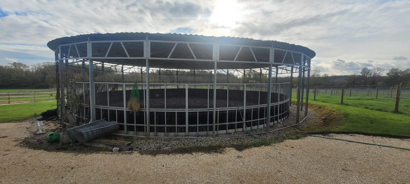 Demeure - 325 m² - 10 pièces