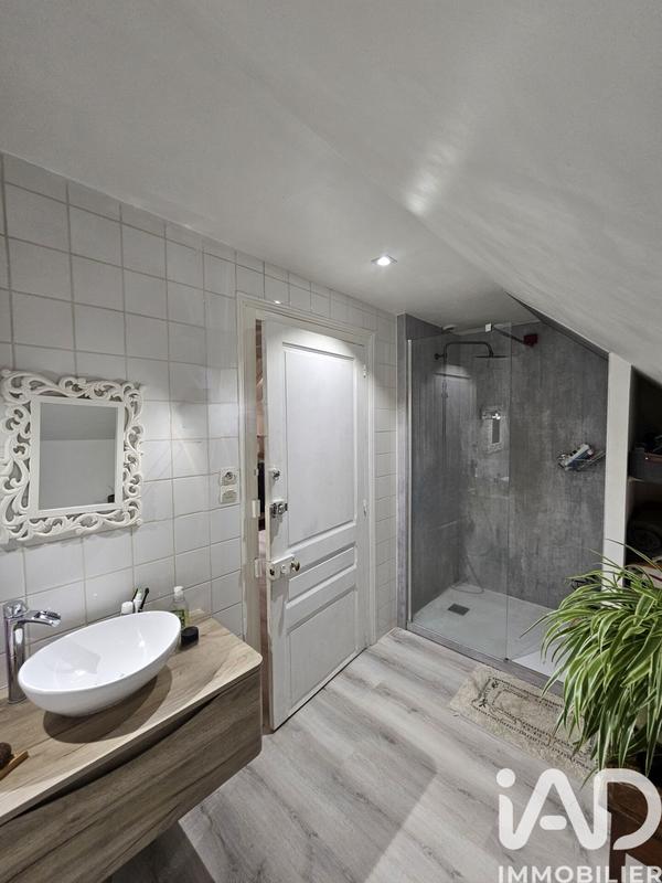 Maison - 172 m² - 5 pièces