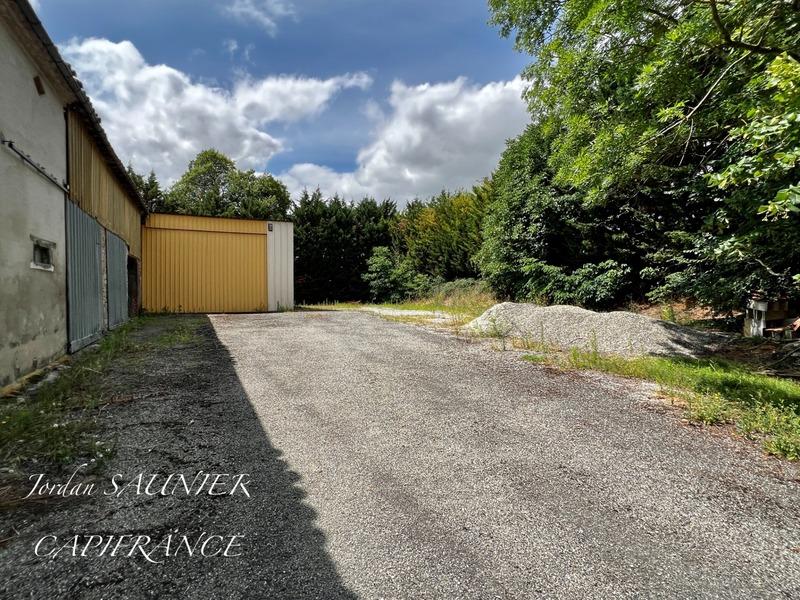 Maison traditionnelle - 157 m² - 6 pièces