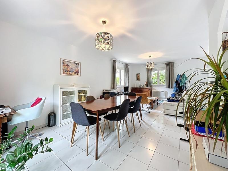 Maison - 103 m² - 4 pièces