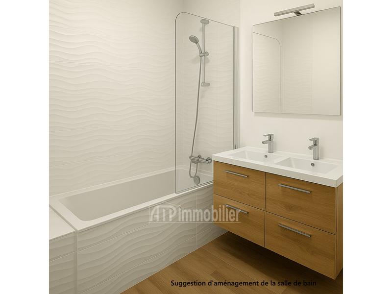 Maison traditionnelle - 80 m² - 4 pièces